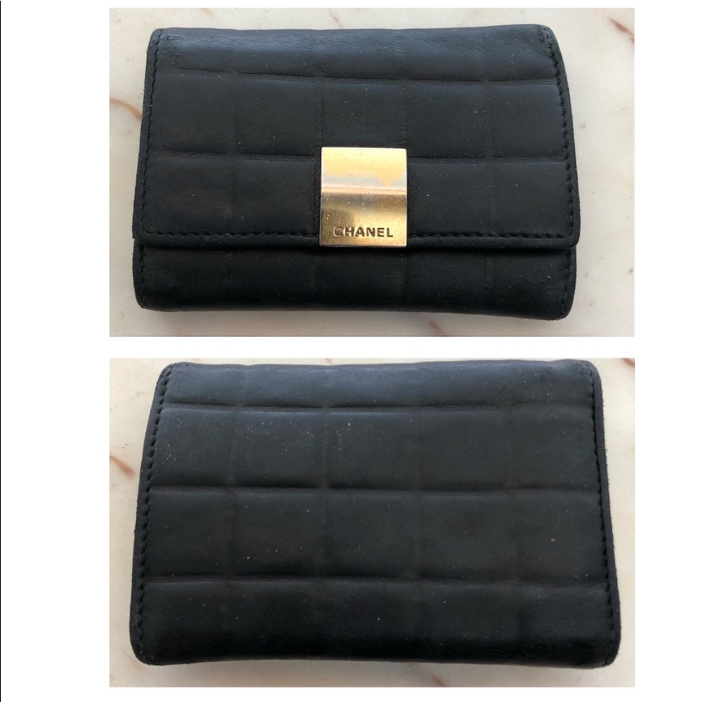 Chanel black quilted key holder wallet